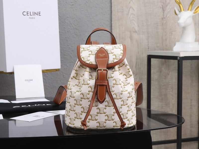 Ce1i*e triomphe bags